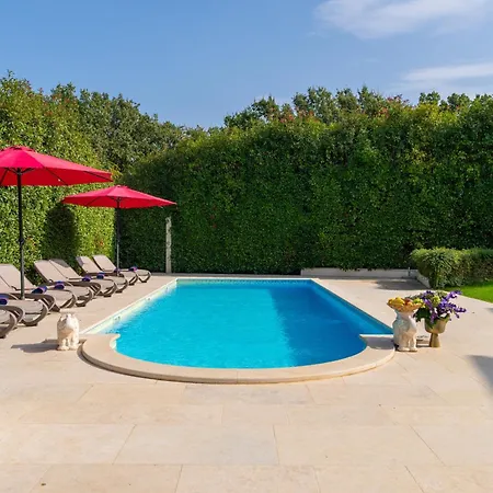 Duga In For 12 People With Sea View & Only 1,2 Km From Villa Porec