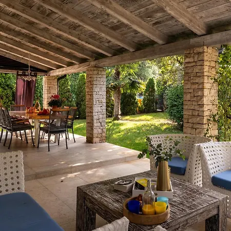 Villa Duga In For 12 People With Sea View & Only 1,2 Km From *