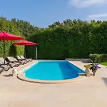 Duga In For 12 People With Sea View & Only 1,2 Km From 빌라 포레치